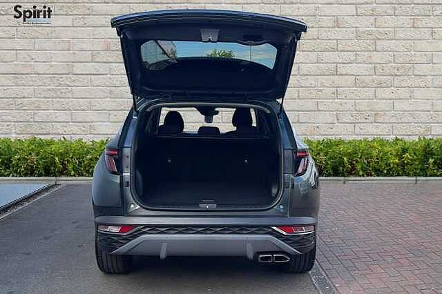 Hyundai Tucson 1.6 TGDi Hybrid 230 Premium 5dr 2WD Auto