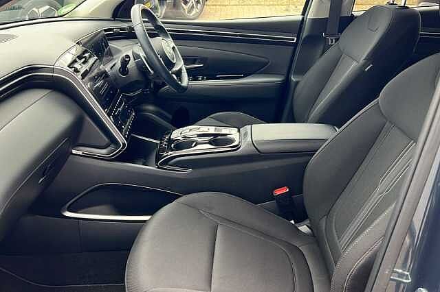 Hyundai Tucson 1.6 TGDi Hybrid 230 SE Connect 5dr 2WD Auto