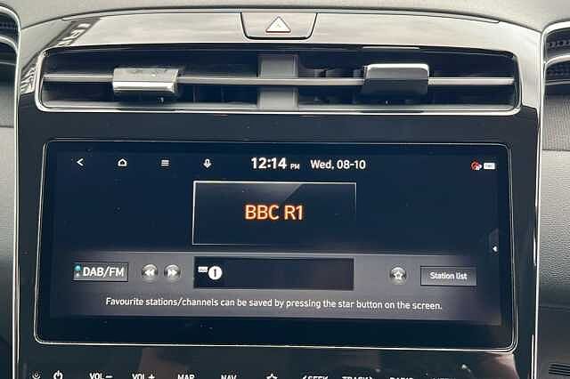 Hyundai Tucson 1.6 TGDi Hybrid 230 SE Connect 5dr 2WD Auto